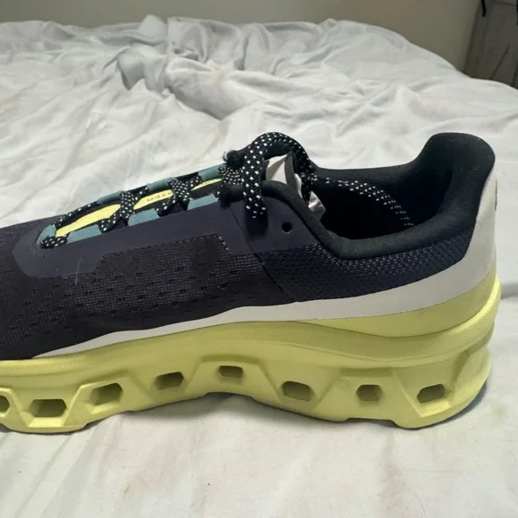 Cloudmonster Sneakers in Iron and Hay - Picture 4 of 5